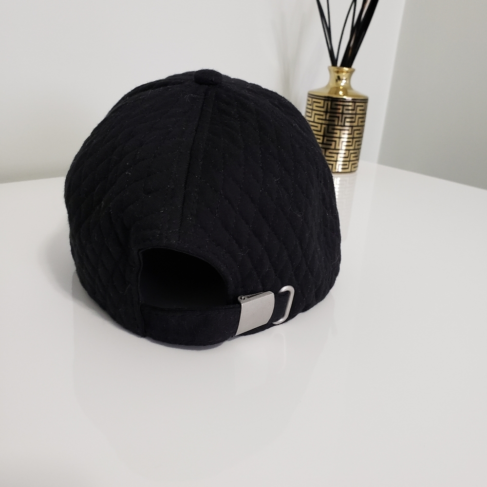 Basic Baseball hat - Picture 2 of 5